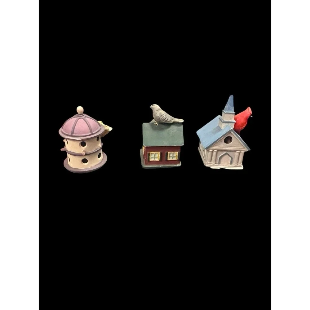 21 Lenox Mini Bird House 1